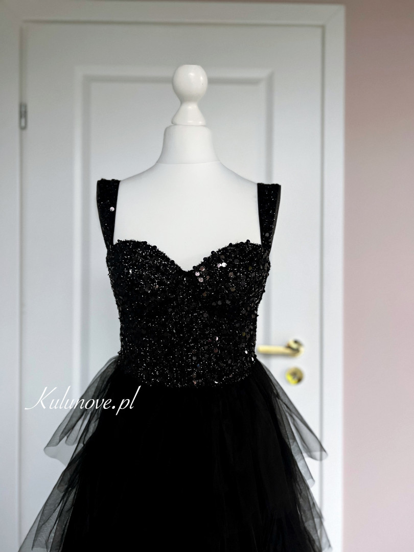 Octavia II - black long sequin corset dress with ruffled bottom - Kulunove image 3