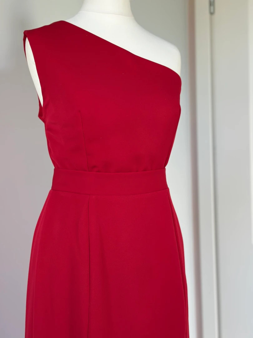 Varenna - red midi length one shoulder dress - Kulunove image 3