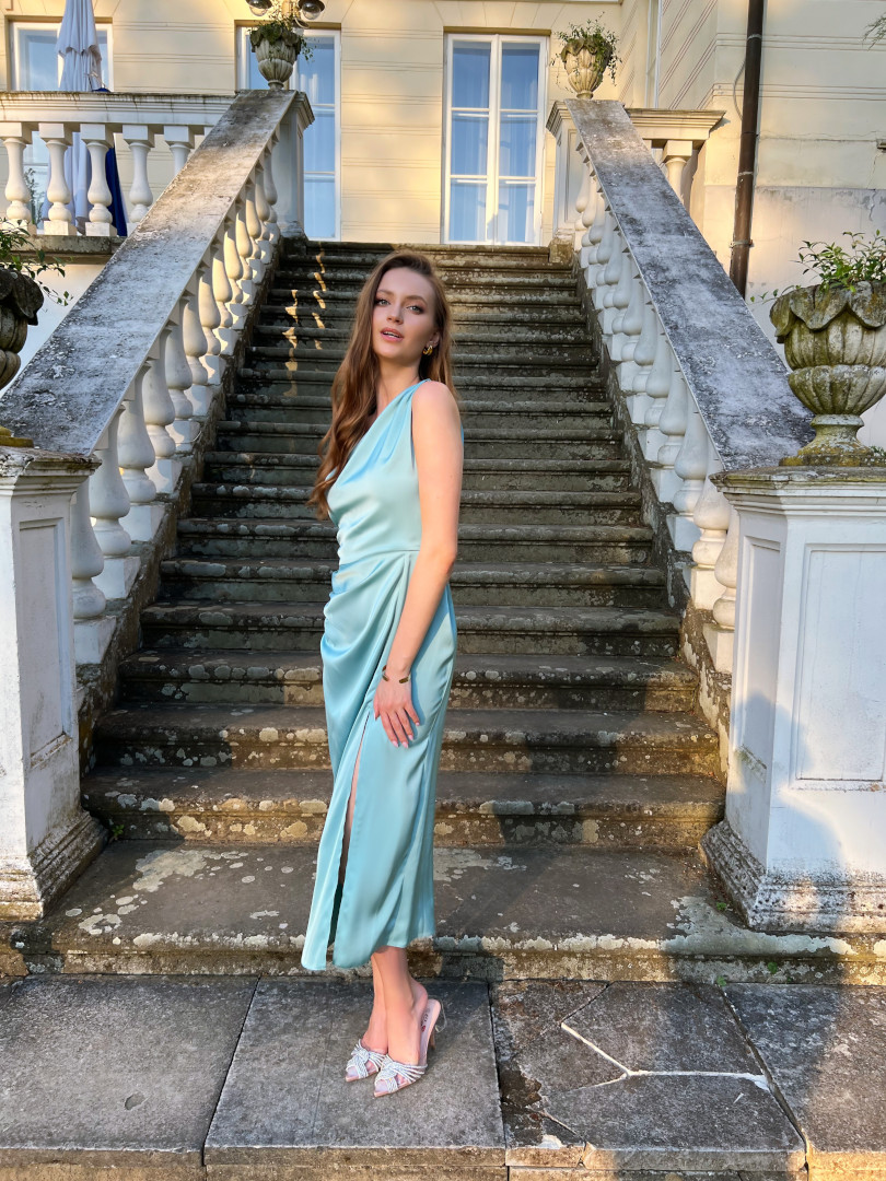 Ariela - one shoulder satin midi dress in dark mint color - Kulunove image 4