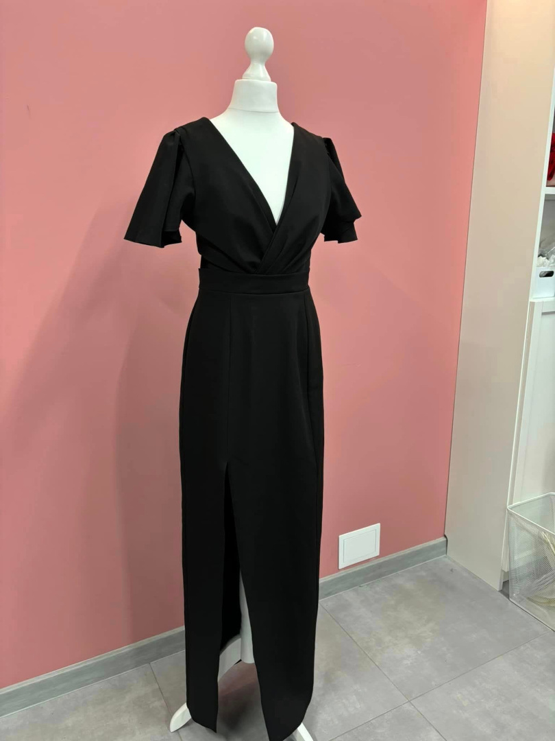 Jennifer maxi- black simple dress with overlap neckline and butterfly sleeves - Kulunove image 2