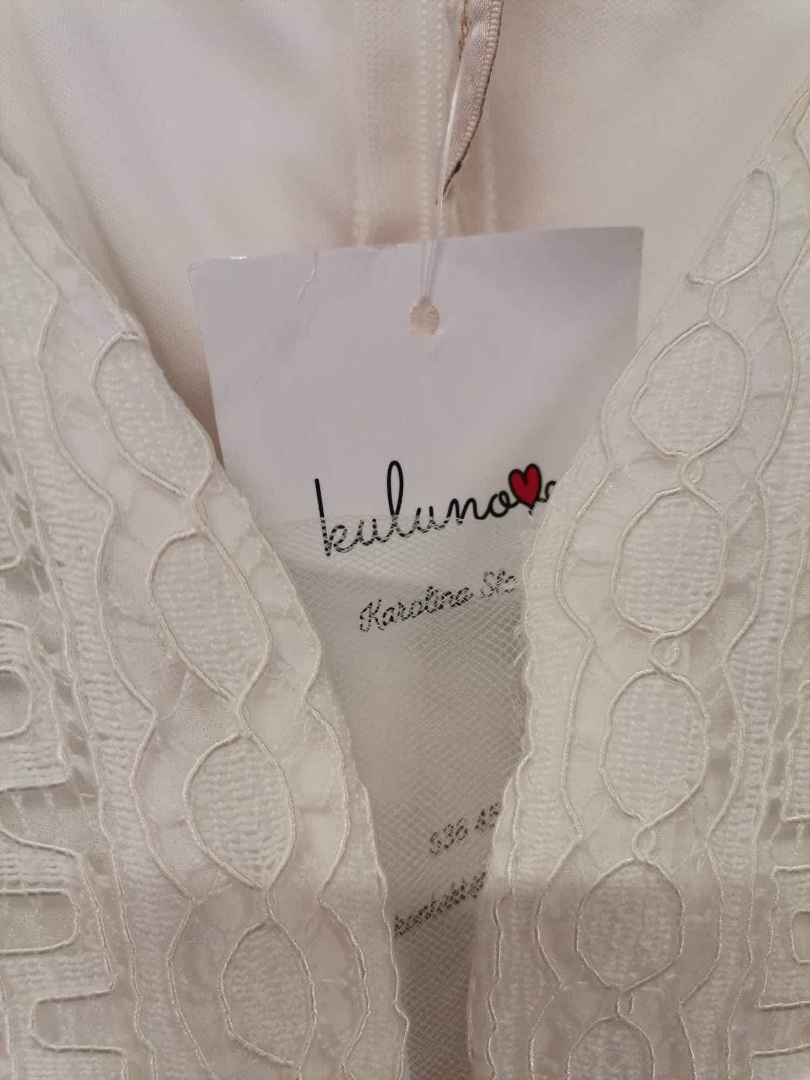 Pola -A 140 simple muslin wedding dress with short sleeve lace top - Kulunove image 3