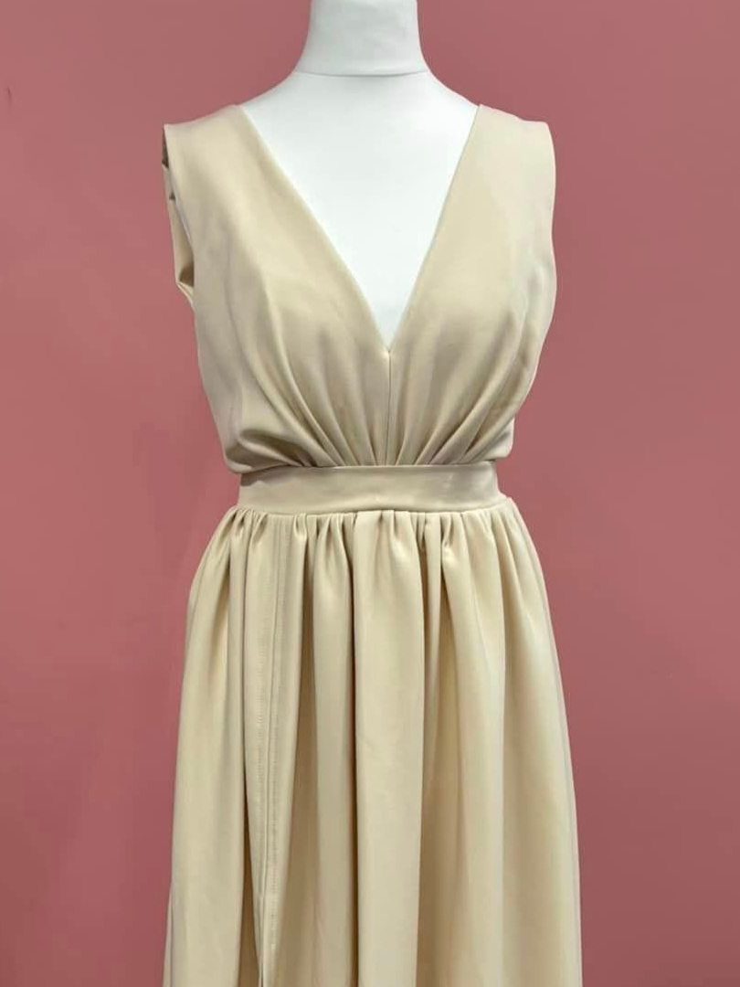 Laurell - sleeveless light beige maxi dress - Kulunove image 1