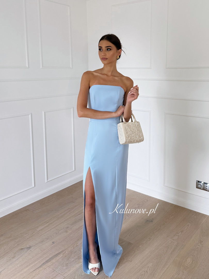 Emily - blue minimalist maxi dress with open shoulders - Kulunove image 3