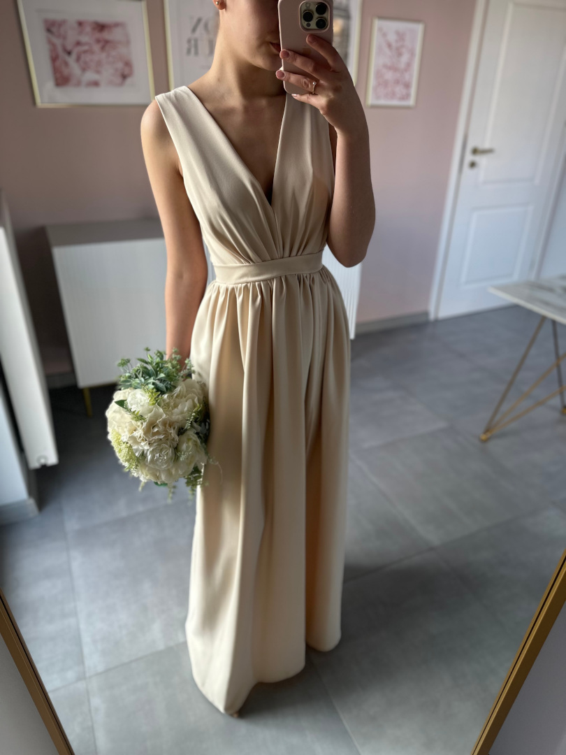 Laurell - sleeveless light beige maxi dress - Kulunove image 4