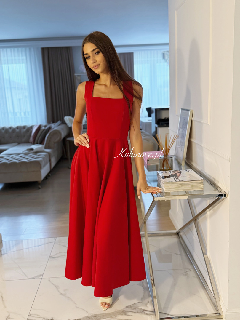 Karlie midi red - flared midi dress with karo neckline - Kulunove image 1