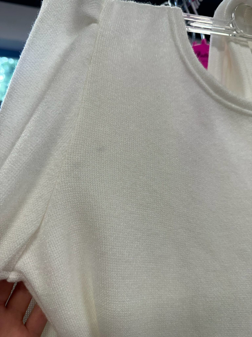 Sweater tied in several ways in A348 cream color - Kulunove image 2