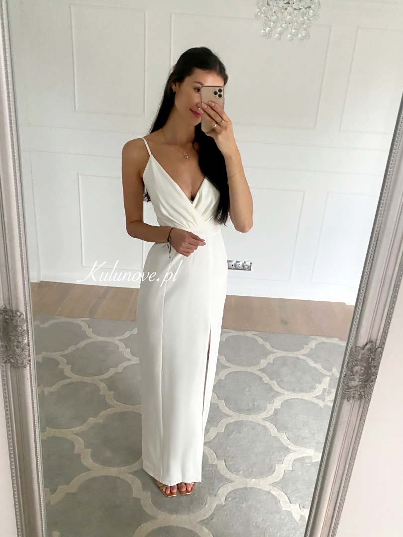 Andrea - A168 elegant simple gown in ecru color - Kulunove image 1
