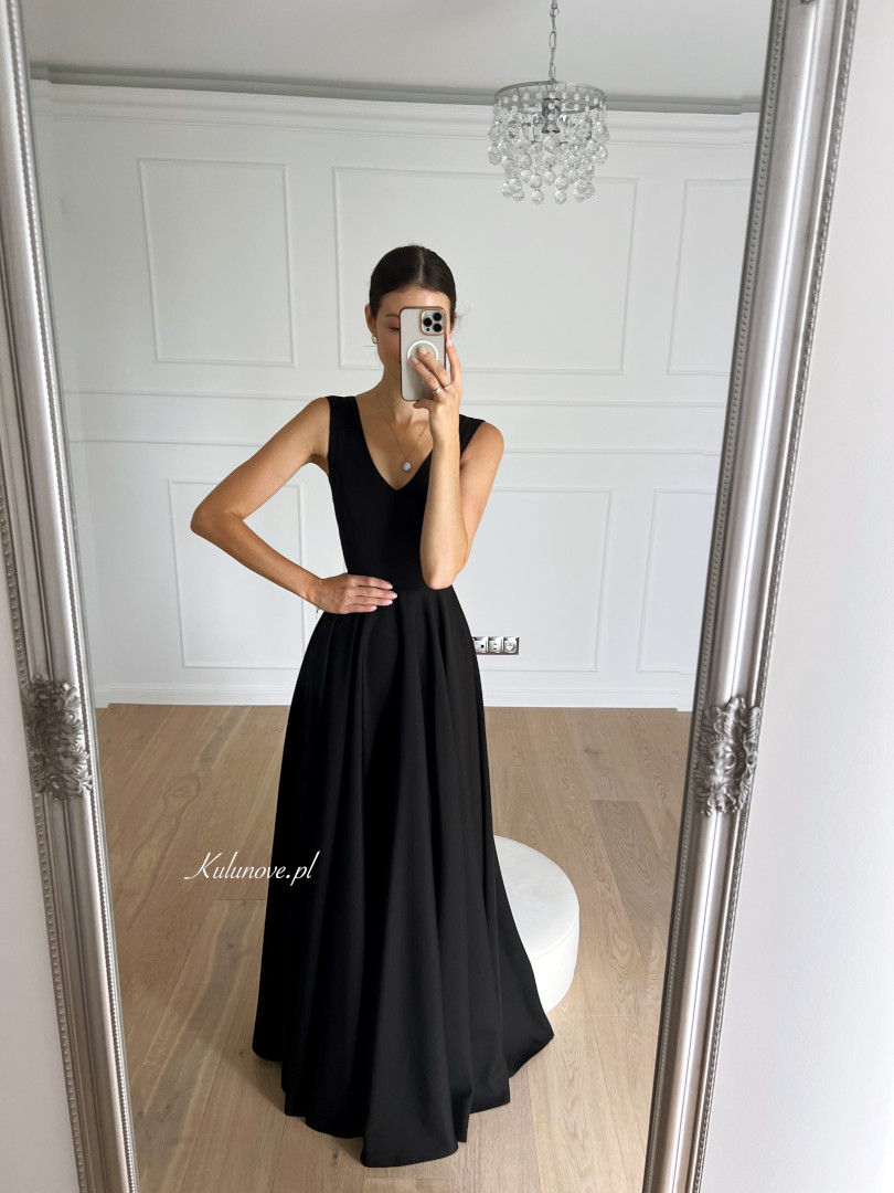 Cynthia - black simple dress with thicker straps perfect for proms - Kulunove image 1