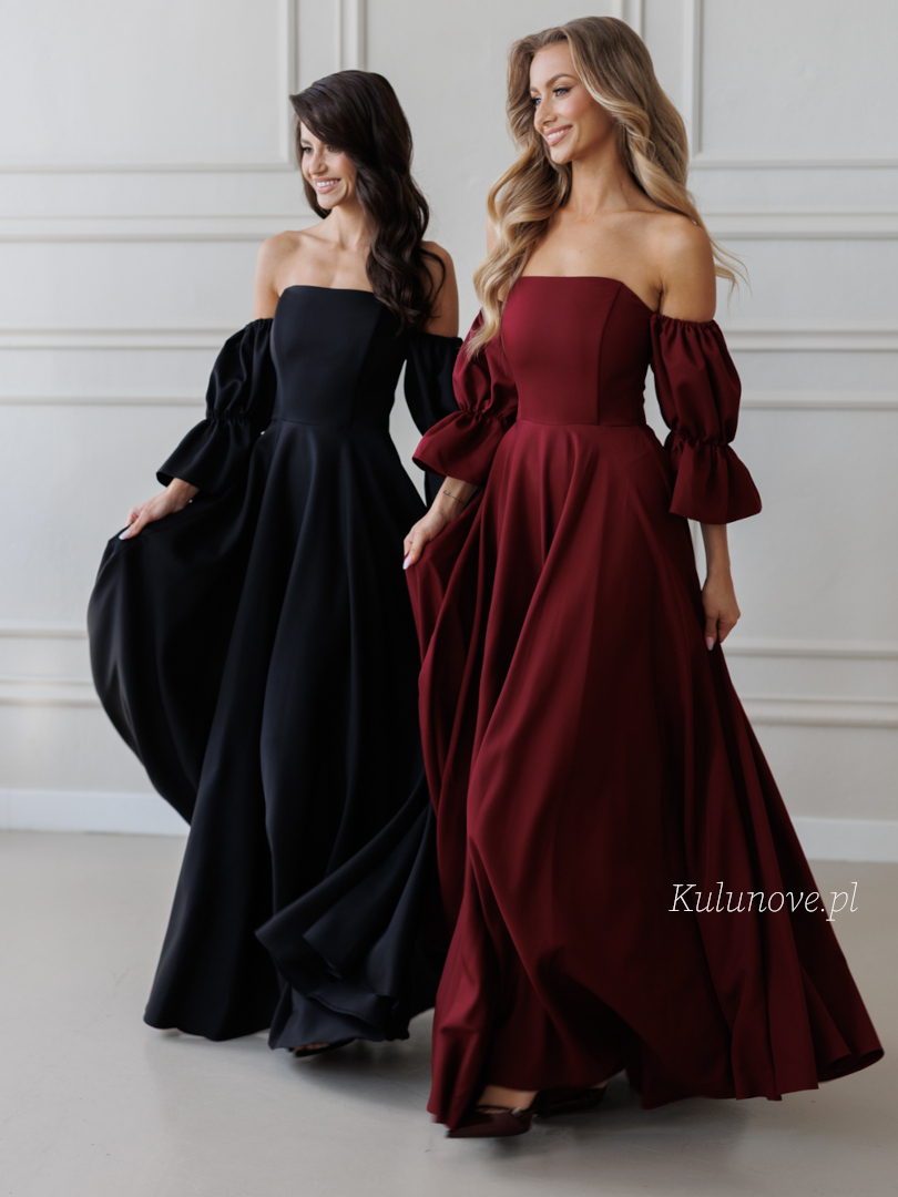 Seniorita - black long black Spanish dress with open shoulders - Kulunove image 3