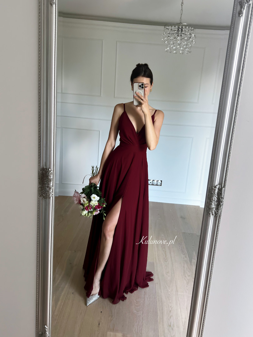 Alruna - maroon chiffon gown on thin straps with an envelope top - Kulunove image 2