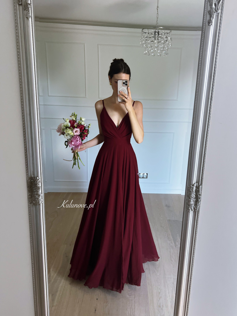 Alruna - maroon chiffon gown on thin straps with an envelope top - Kulunove image 1