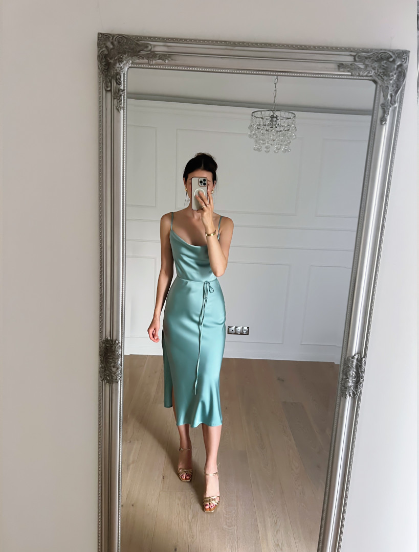 Barcelona - sage satin knee-length dress with thin straps tied at the back - Kulunove image 3