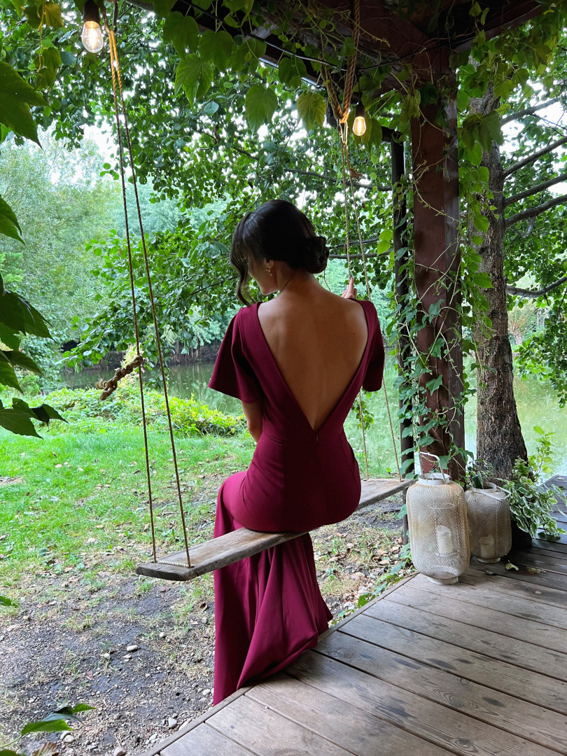 Brenda - maroon fish dress with short butterfly sleeves and deep back neckline - Kulunove image 4