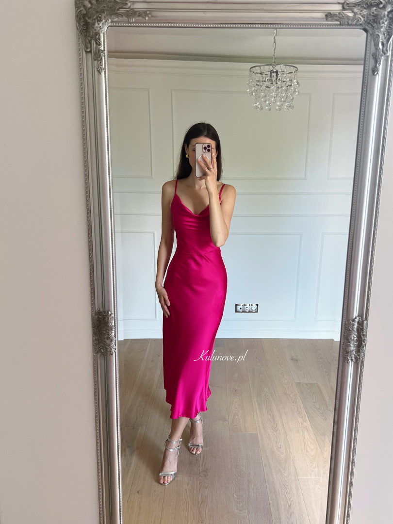 California - satin minimalist strapless dress in fuchsia color - Kulunove image 1