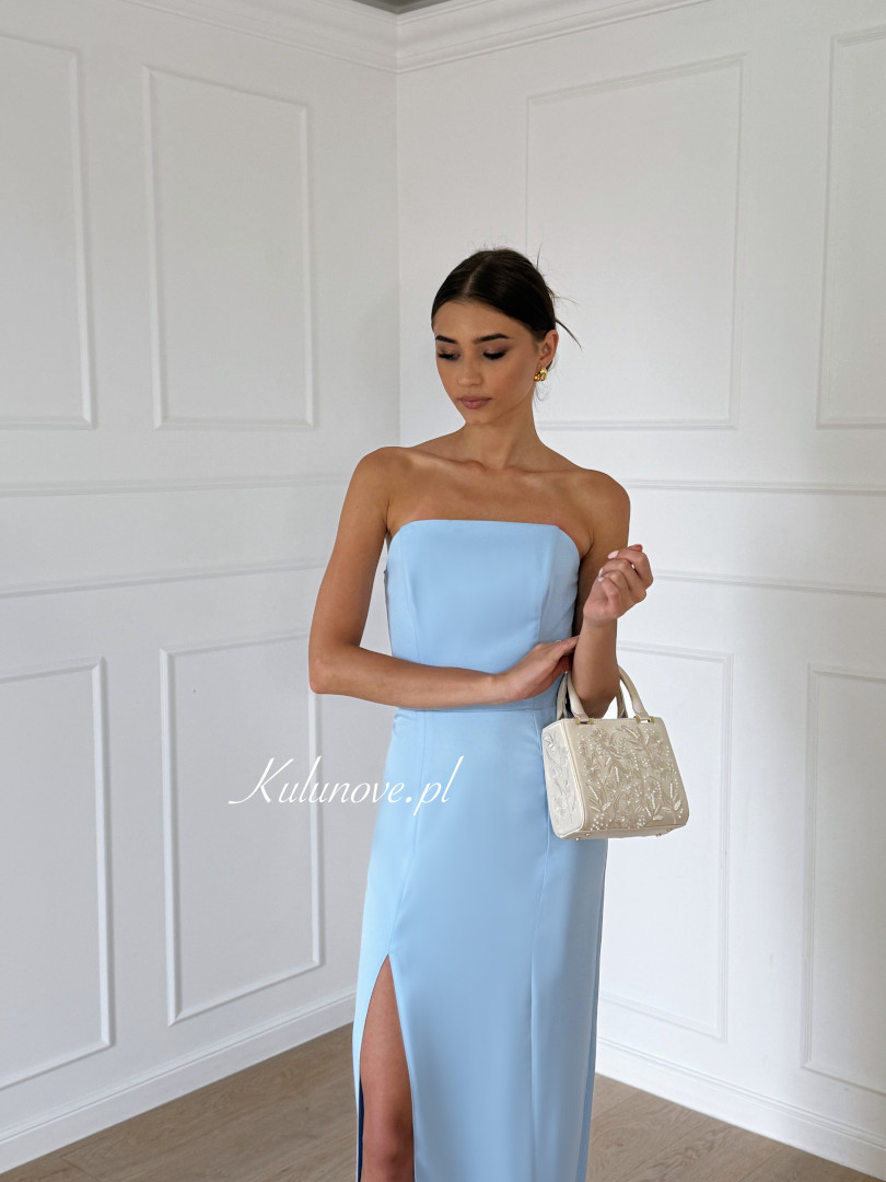 Emily - blue minimalist maxi dress with open shoulders - Kulunove image 2