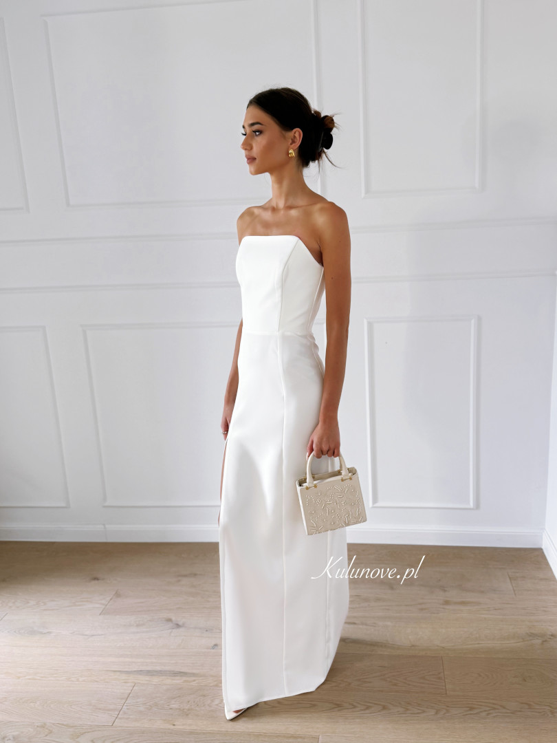 Emily - minimalist wedding dress in ecru color with simple corset top and leg slit - Kulunove image 1