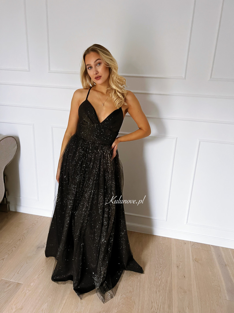 Bellatris - black brocade tulle maxi princess style dress - Kulunove image 3