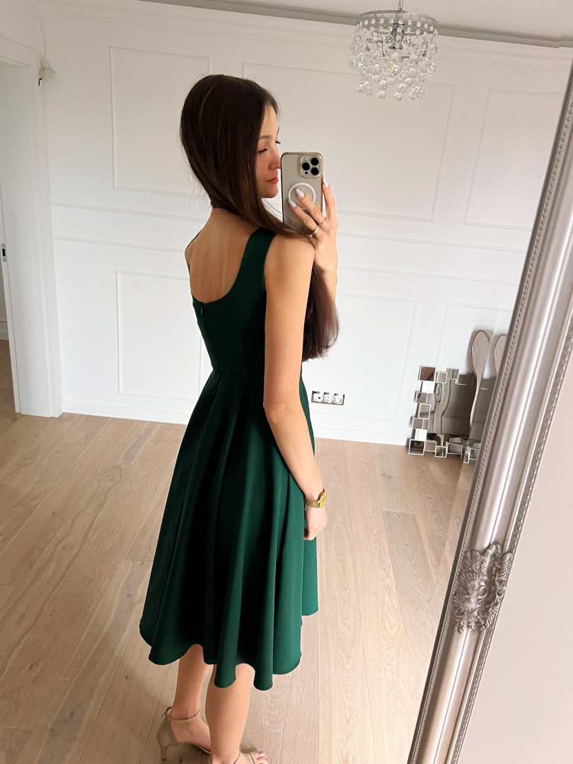 Karlie midi - bottle green midi dress perfect for bridesmaids - Kulunove image 3