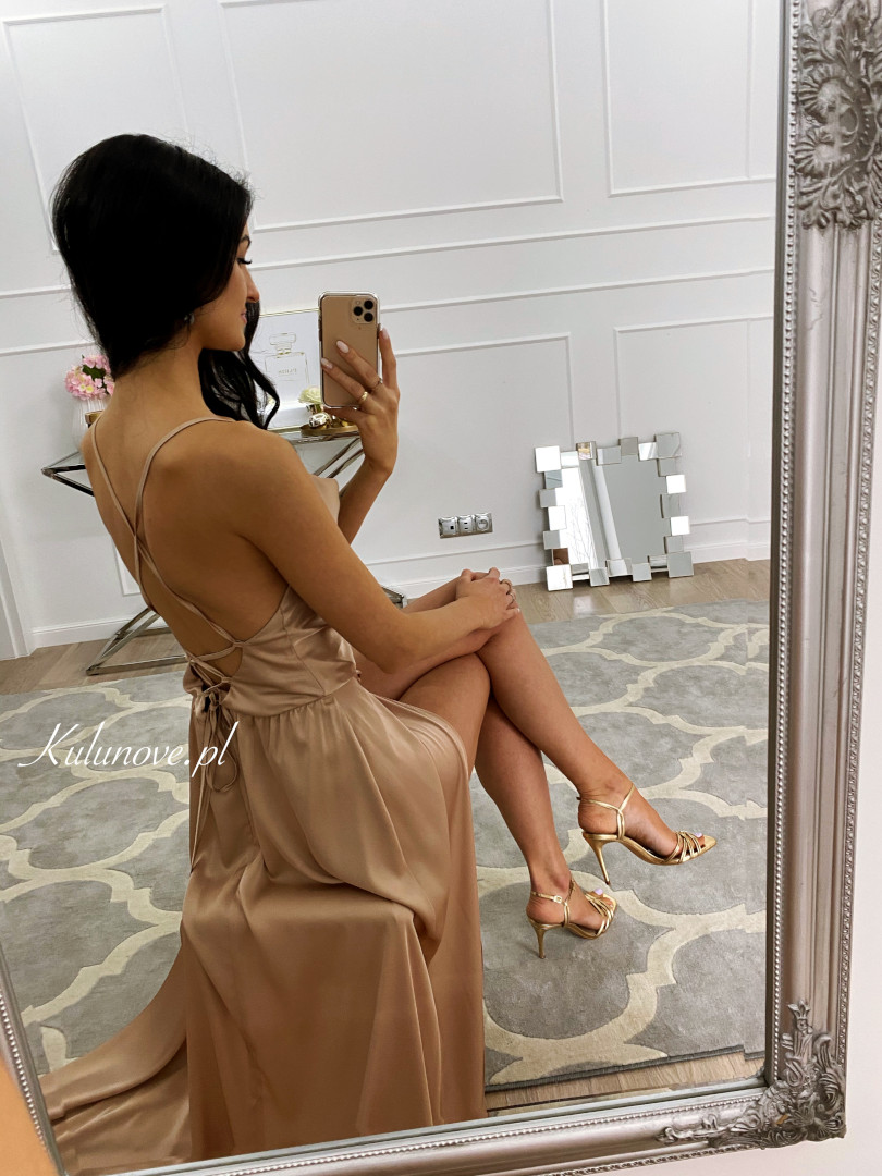 Ava - elegant satin dress with tied backs - Kulunove image 3