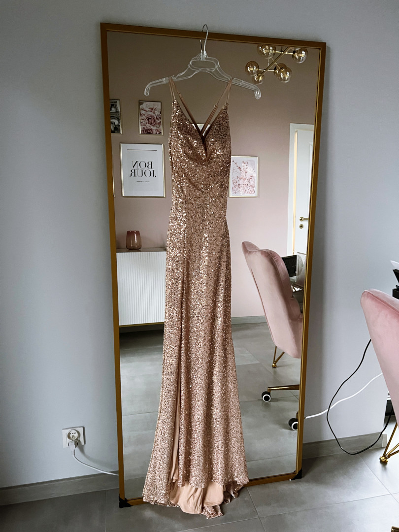 Nicole- sequined gold maxi dress with train - Kulunove image 2