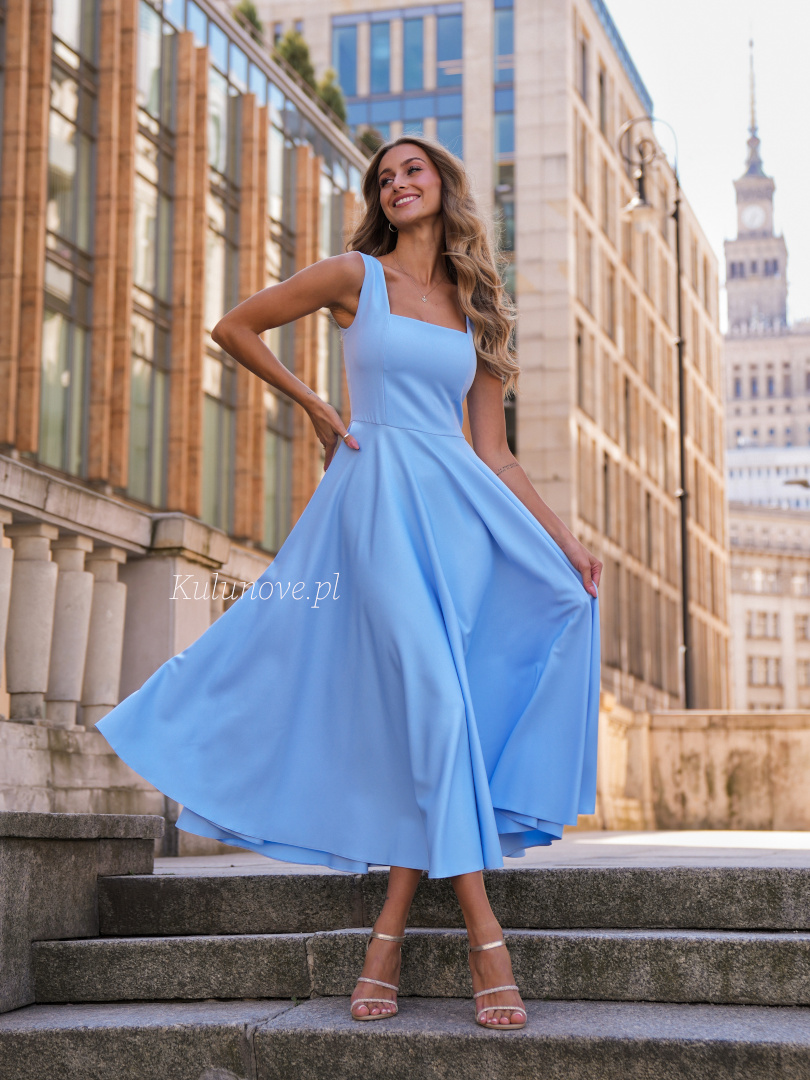 Karlie midi - blue midi dress with karo neckline and wide straps - Kulunove image 2