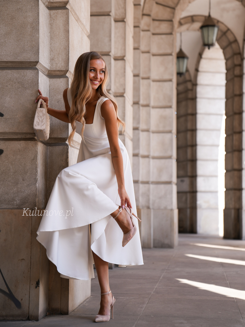 Karlie midi - ecru medium length dress with wide straps - Kulunove image 4