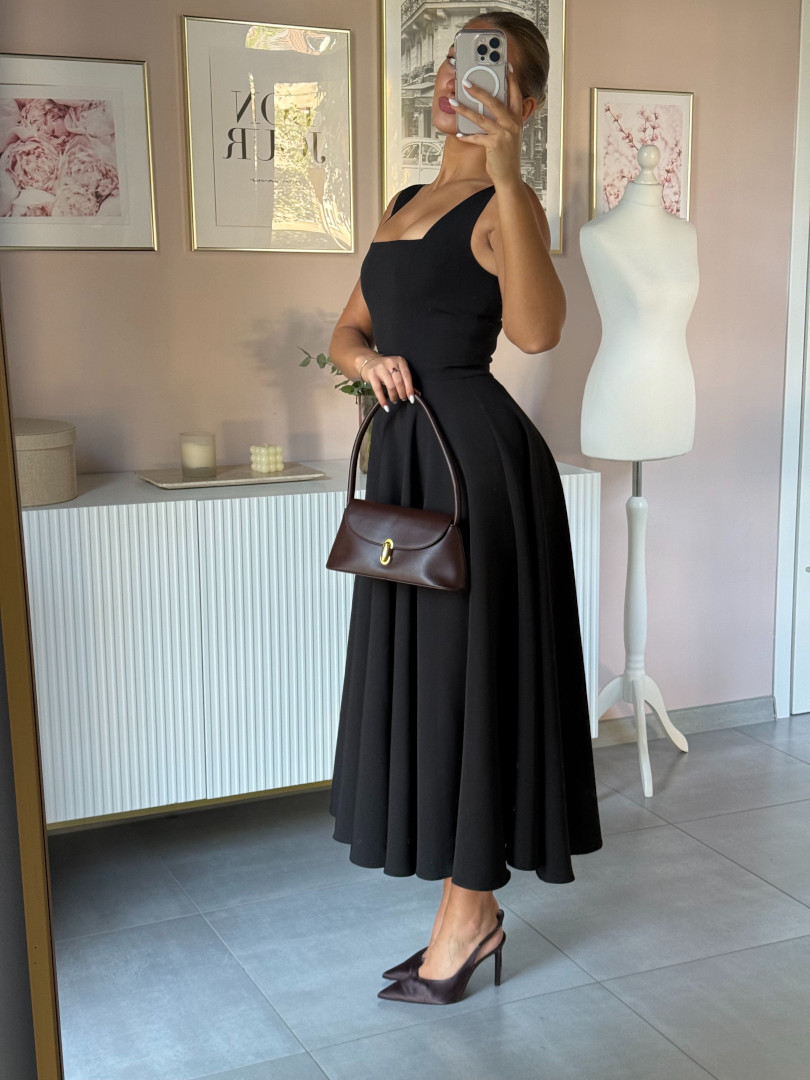 Karlie midi - black flared dress on thicker straps with karo neckline - Kulunove image 3