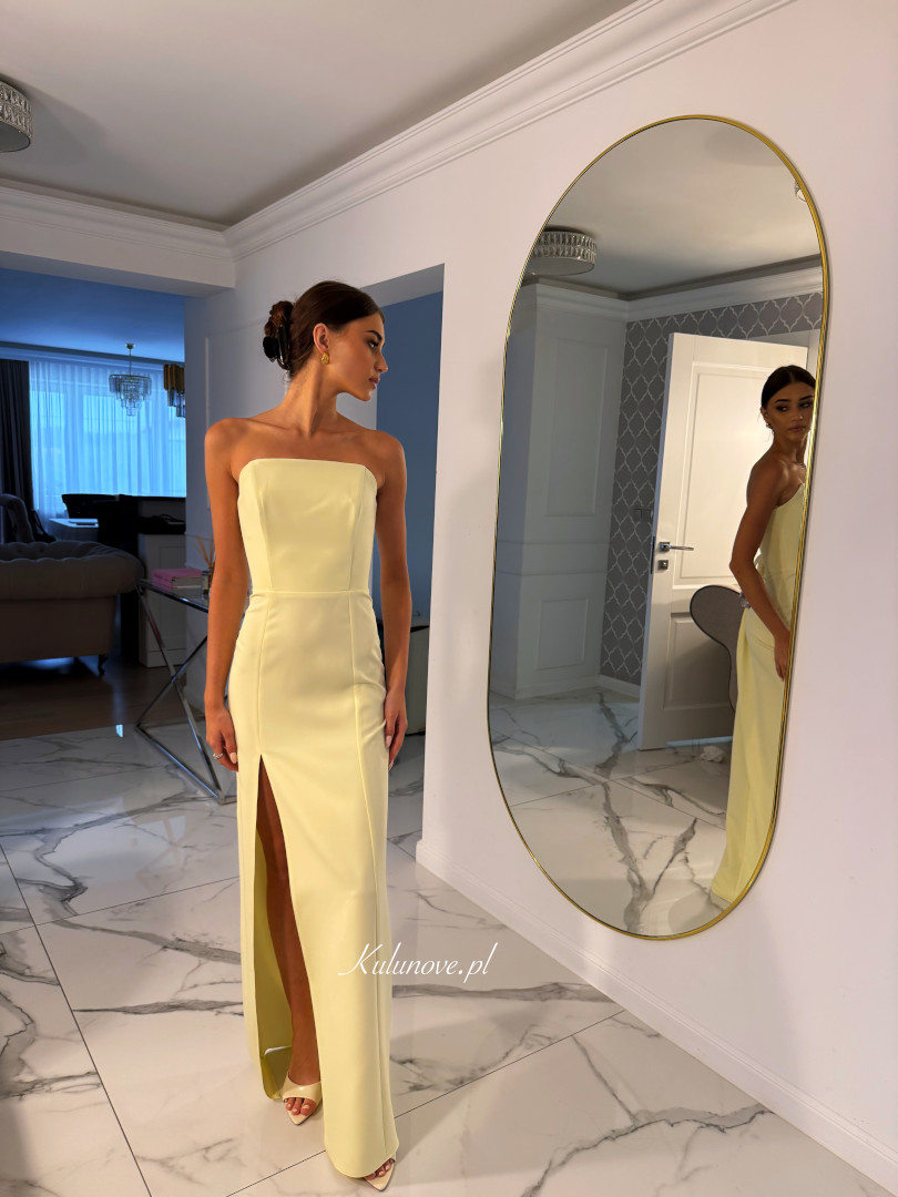 Emily - buttery simple corset dress with leg slit - Kulunove image 4
