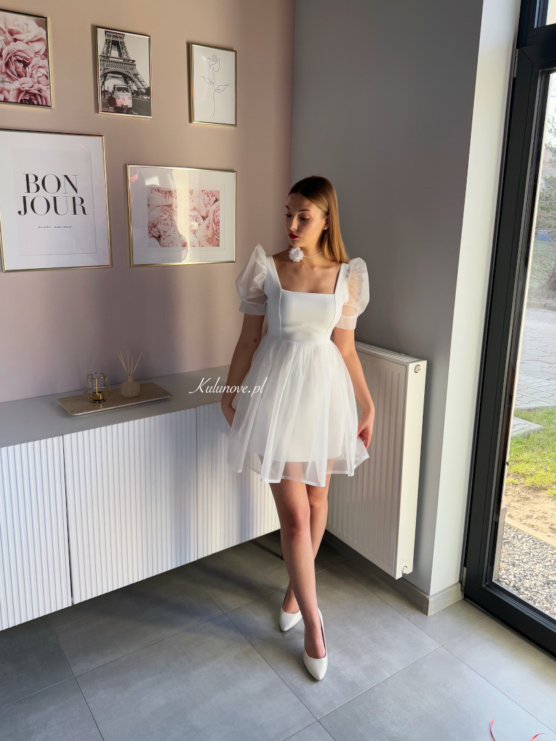 Pin-up girl - short airy flared dress with buffets - Kulunove image 3
