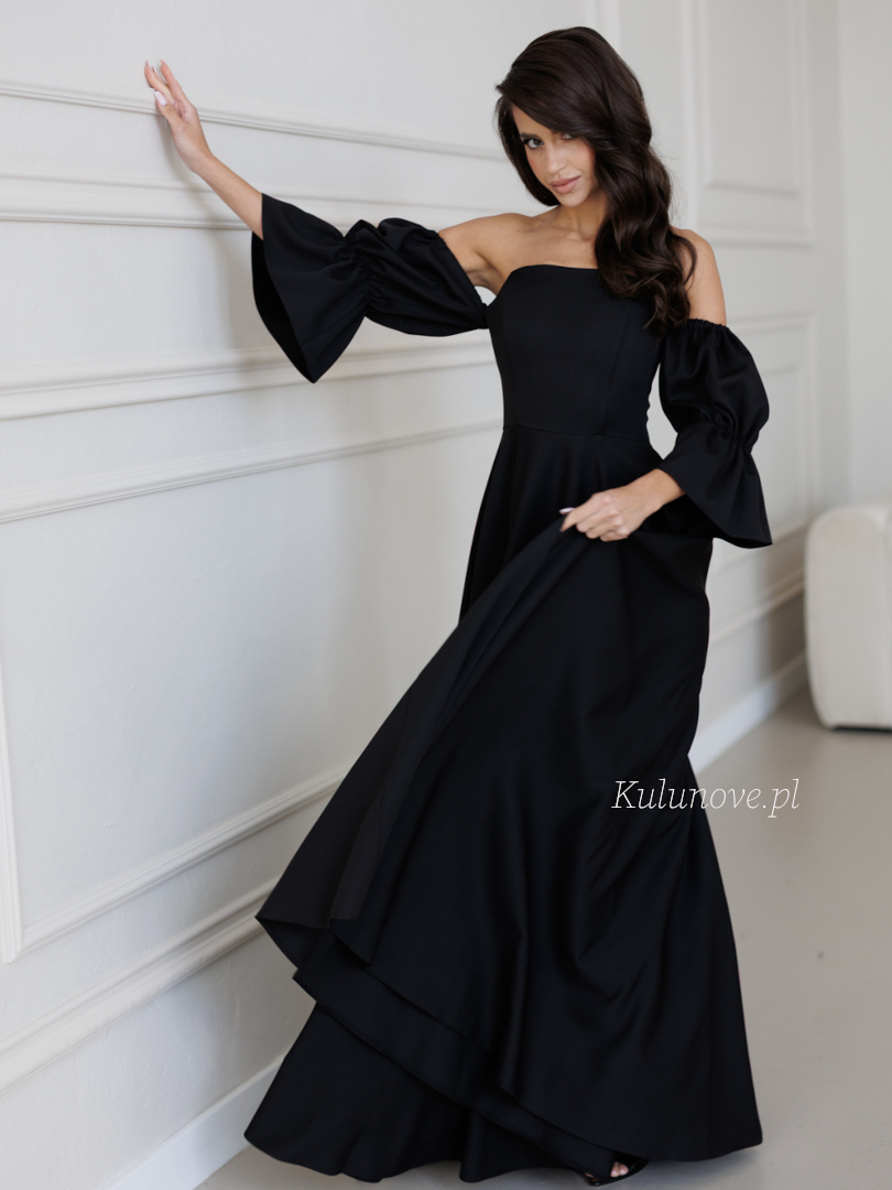 Seniorita - black long black Spanish dress with open shoulders - Kulunove image 2