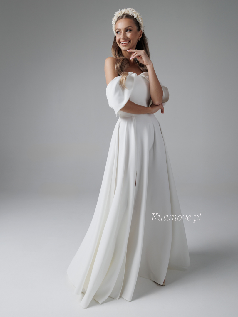Abby - long ecru wedding dress with Spanish style neckline with leg slit - Kulunove image 1