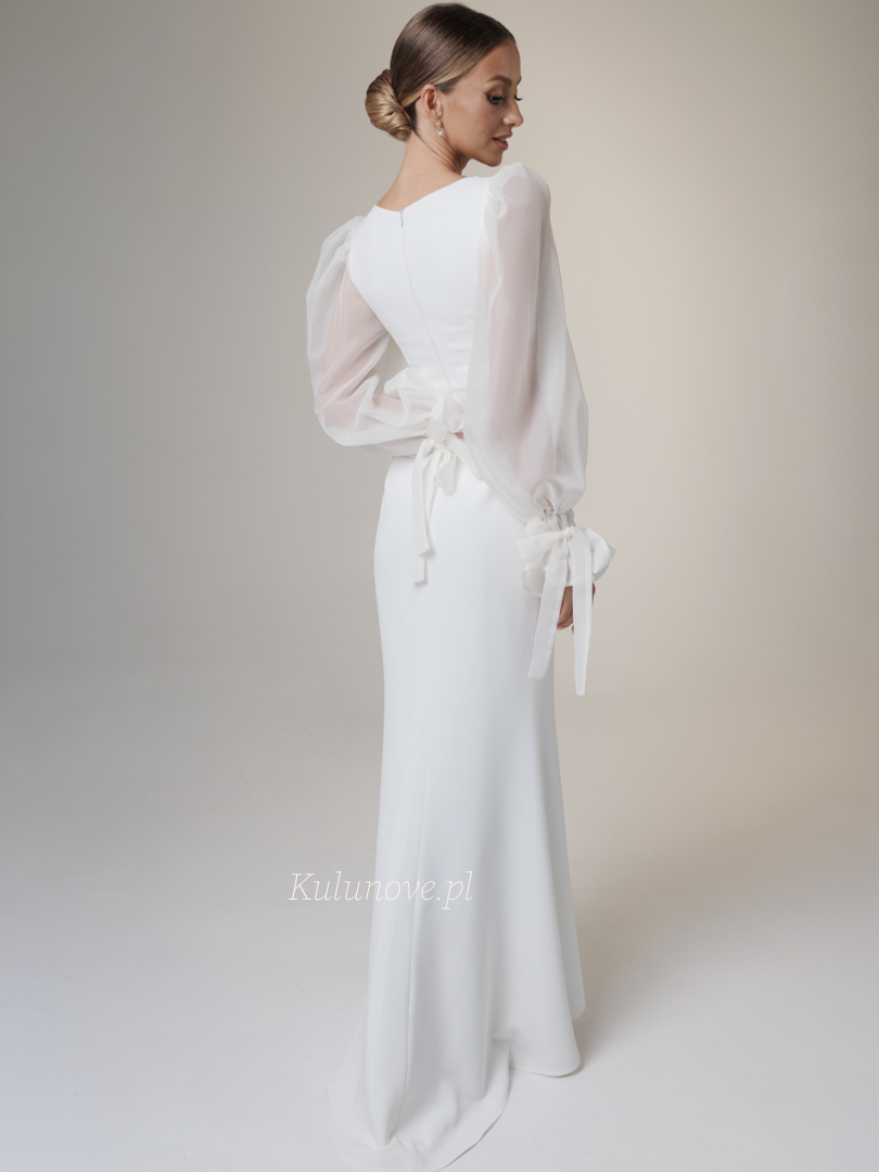 Claire - minimalist gown with romantic transparent sleeves finished with a bow - Kulunove image 3