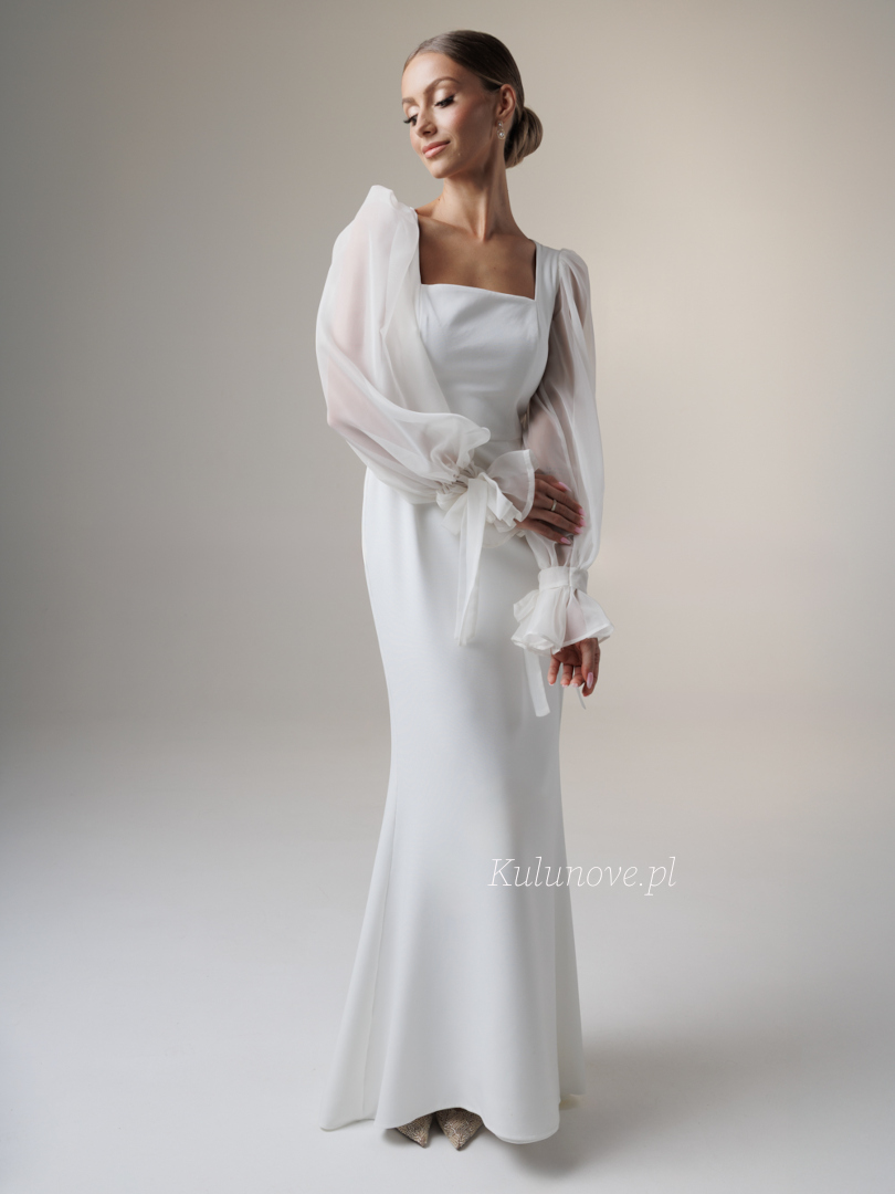 Claire - minimalist gown with romantic transparent sleeves finished with a bow - Kulunove image 4